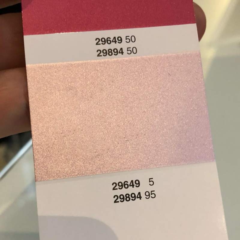 Móvel com pintura especial